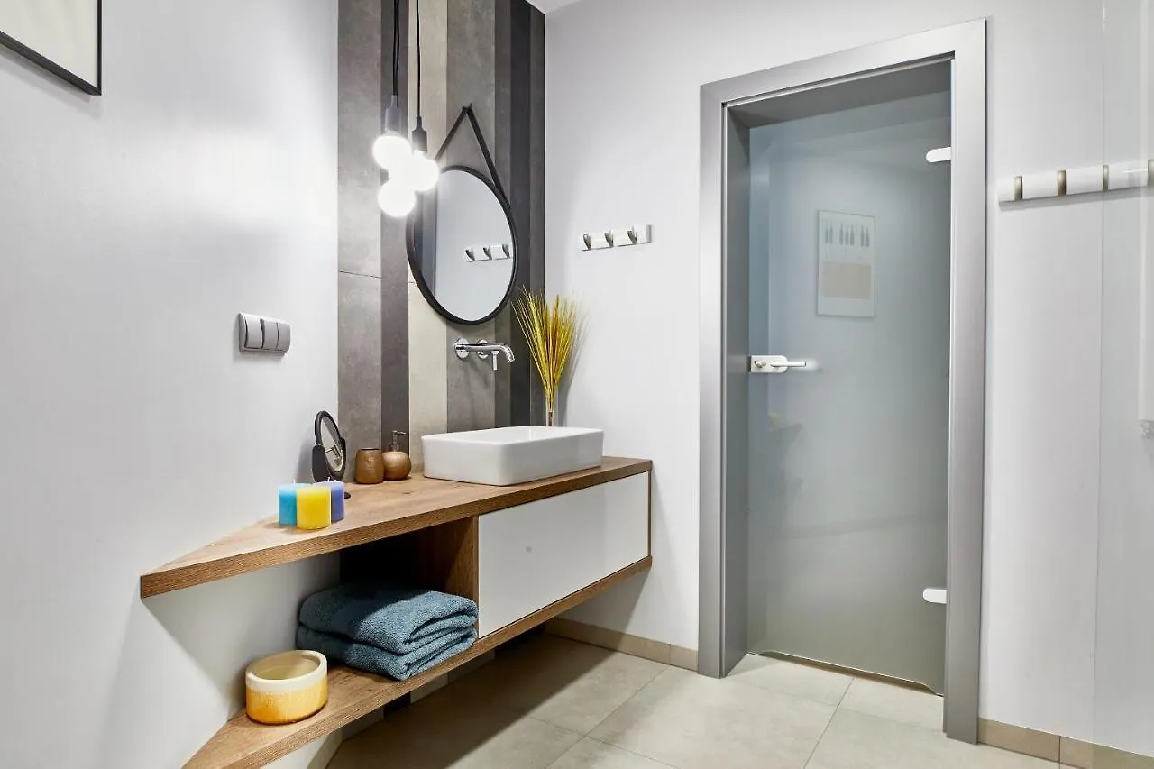 Sherlock Apartment Wroclaw 0*,  Poland
